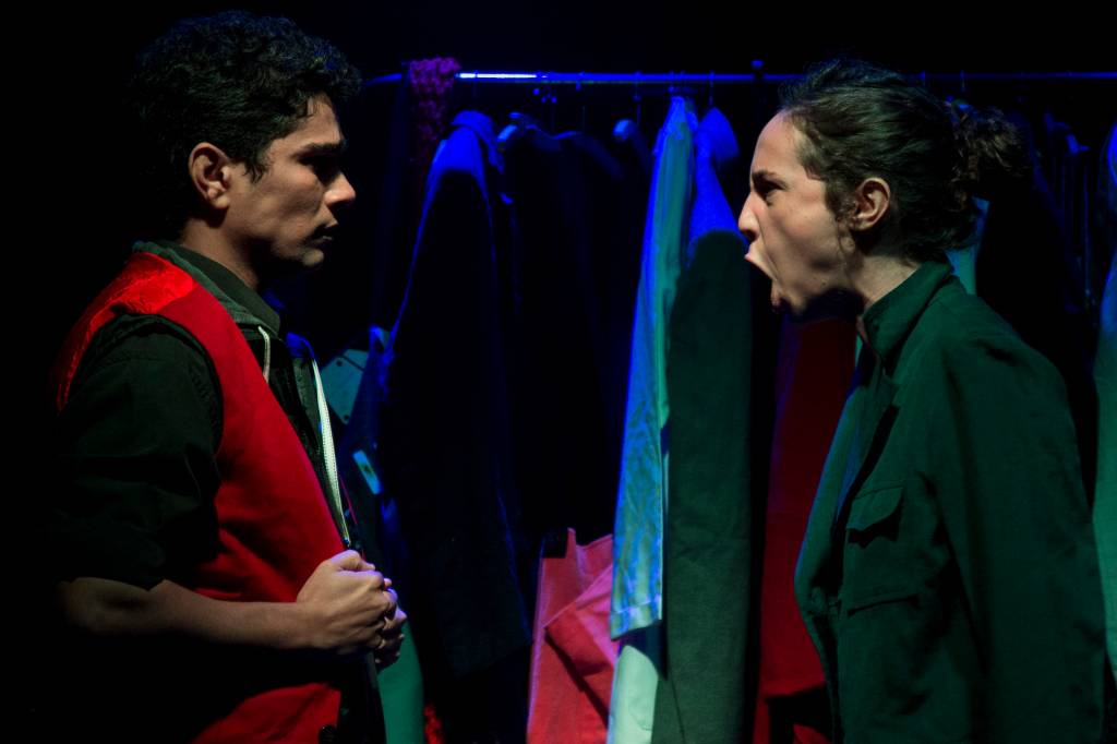 Peça “Nascituros” leva discussões sobre preconceito ao CCJF