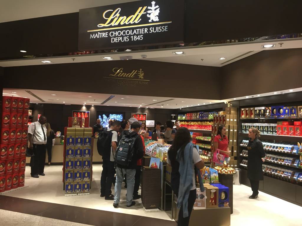 Lindt inaugura sétima loja no Rio com vouchers de desconto