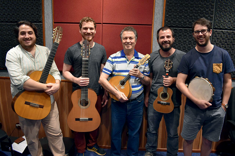 Déo Rian presta homenagem a Jacob do Bandolim