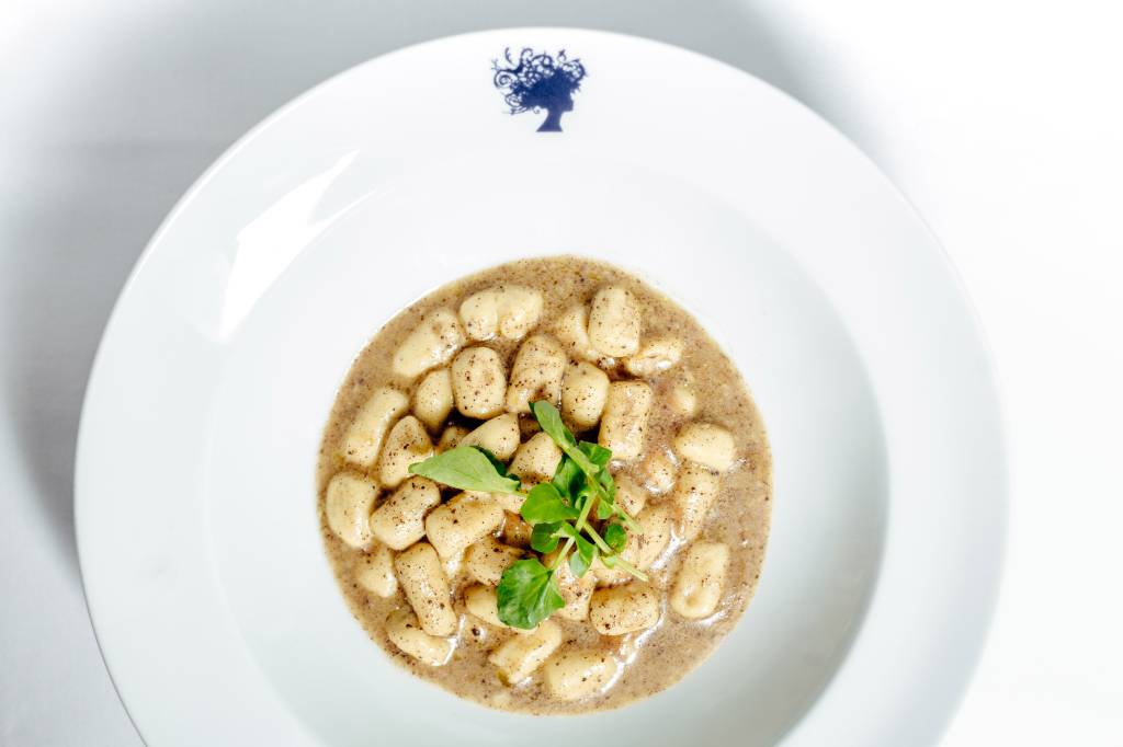 Chef do Bagatelle invade a cozinha da House of Food