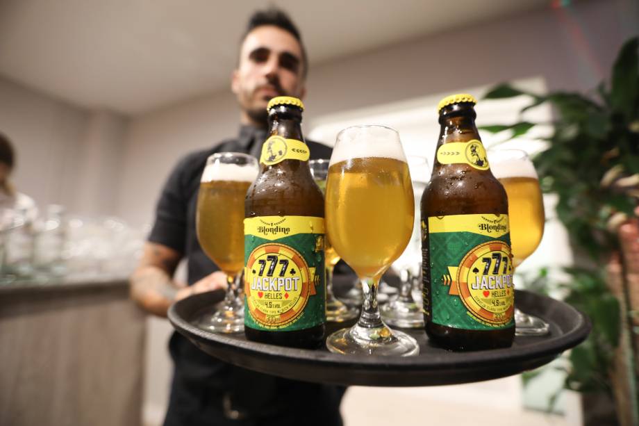 Douradas Jackpot, da cervejaria Blondine Douradas Jackpot, da cervejaria Blondine