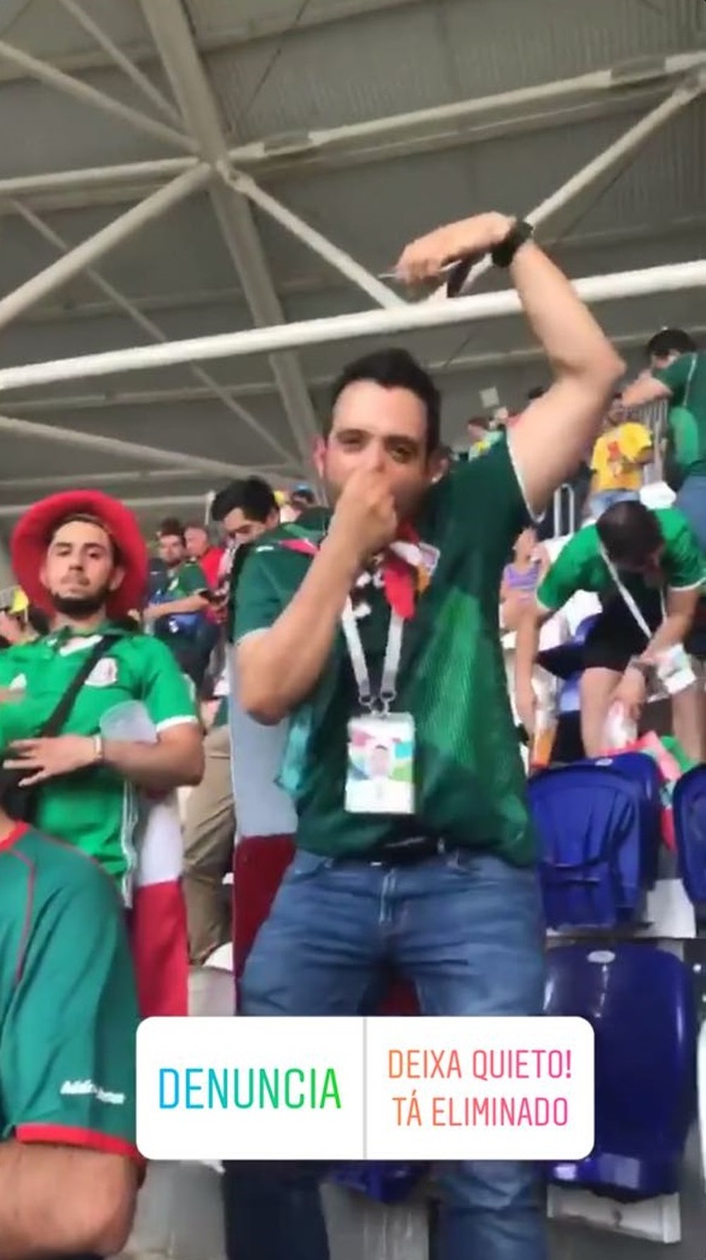 Carioca é alvo de racismo em estádio na Rússia