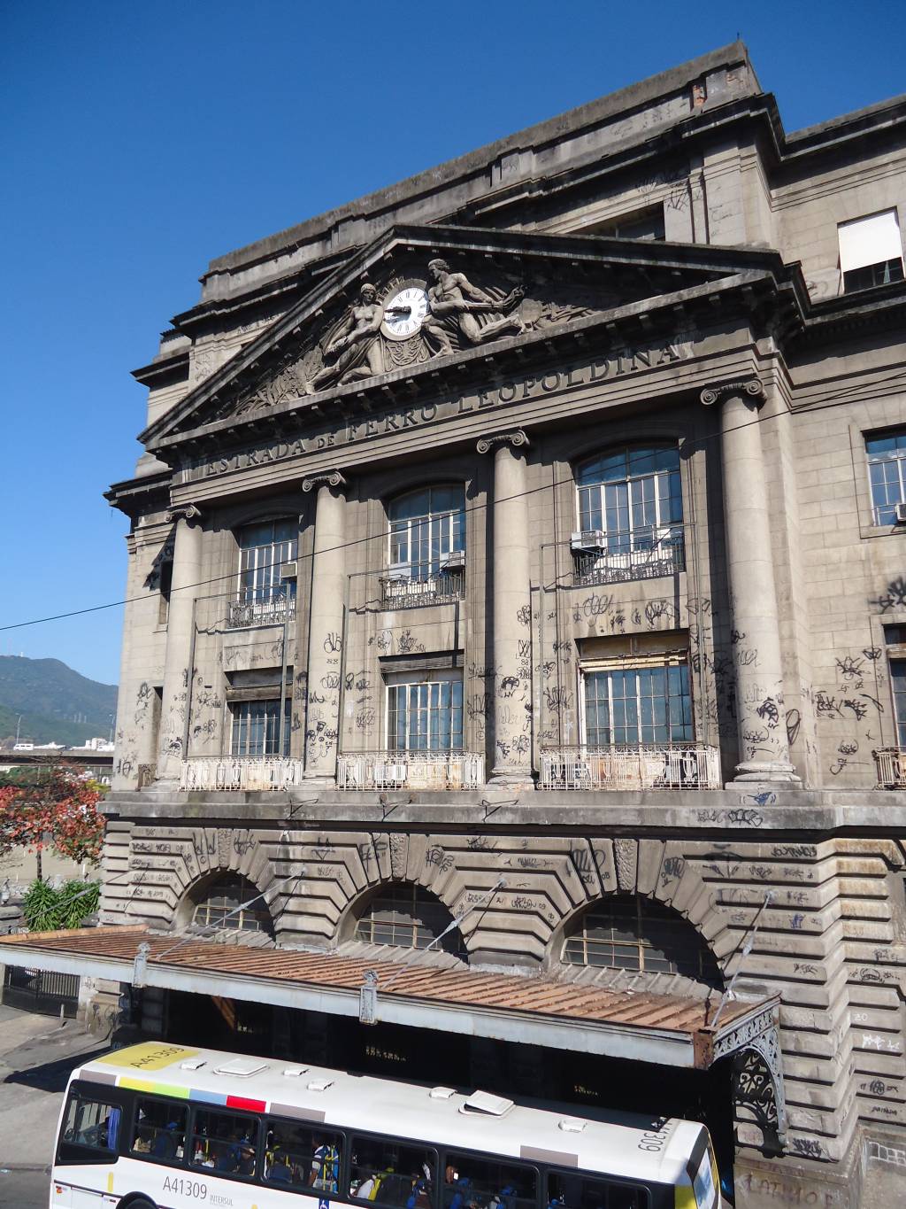 Próxima parada: Governo quer que Leopoldina vire mercado público como os espanhois