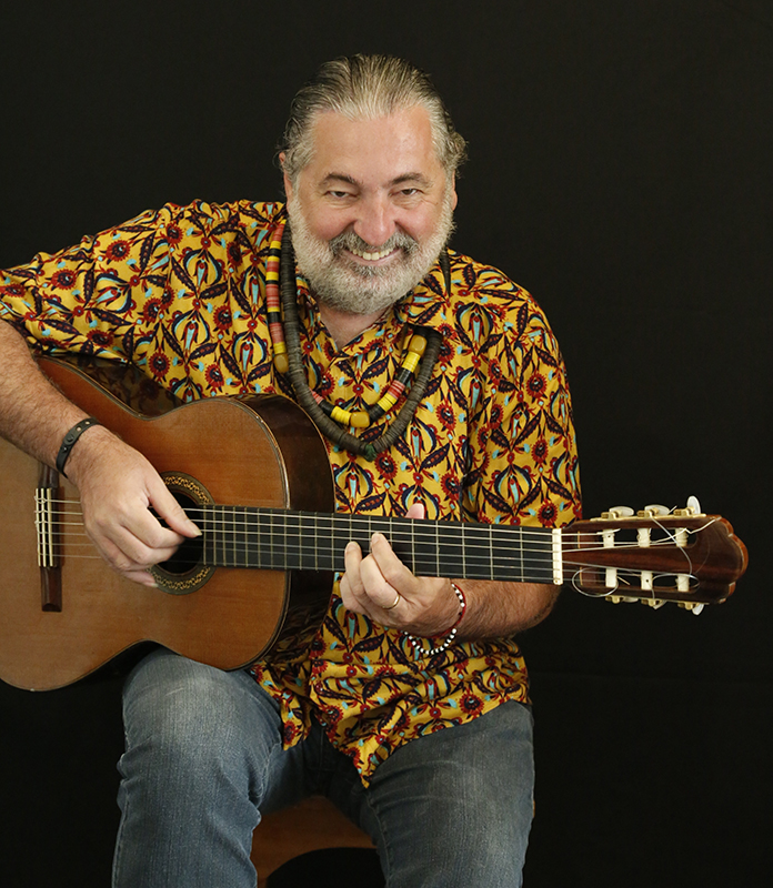 Roda de samba dominical no Jockey recebe músicos tarimbados