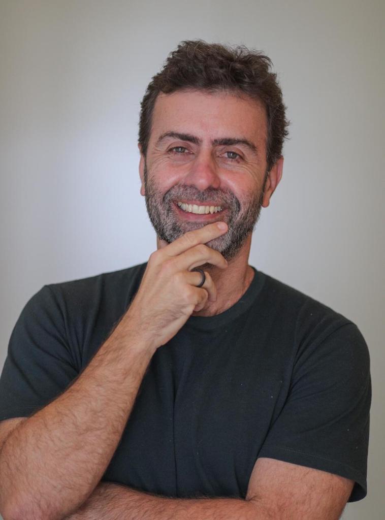 ‘Tem que cortar a cabeça dessa cobra’: youtuber terá que indenizar Freixo