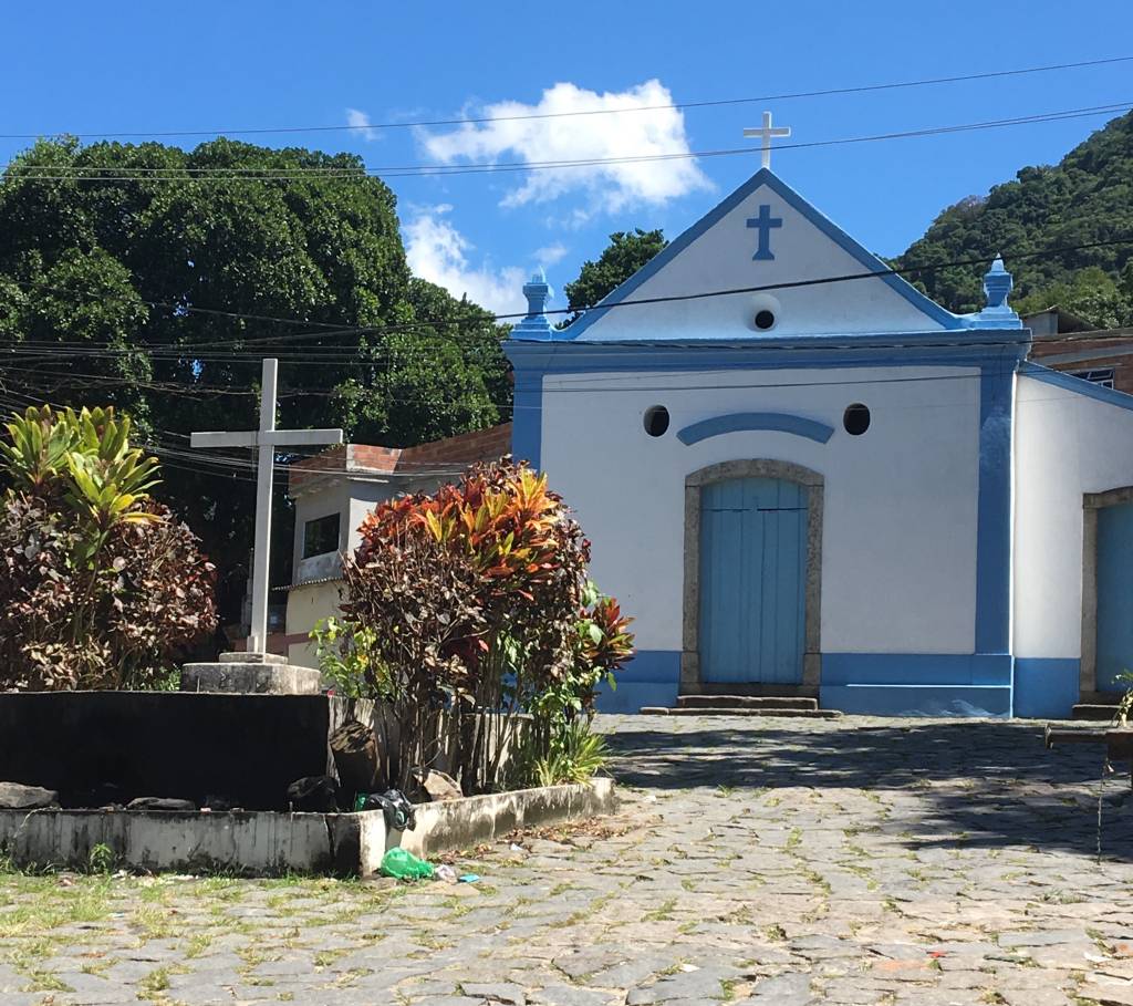 A ida ao mercado virou uma incrível viagem pelo bairro de Camorim