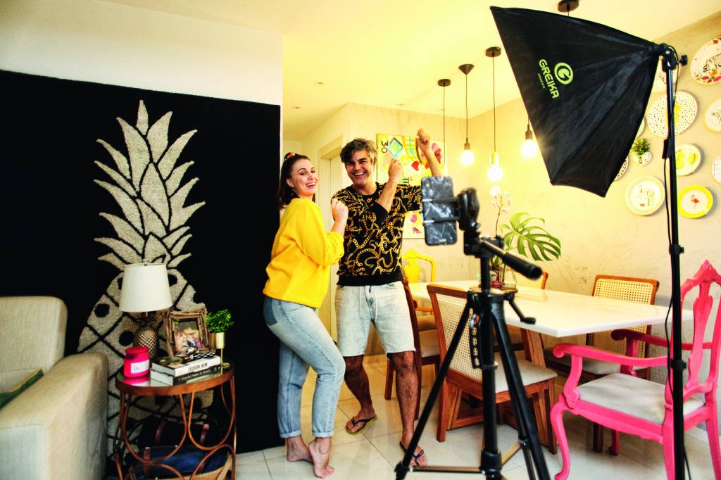 Antes terreno dos jovens, TikTok prova que idade não é documento no app