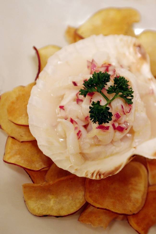 Origami_ceviche de linguado ao cítrico com chips de batata doce_crédito Origami (3) Origami_ceviche de linguado ao cítrico com chips de batata doce_crédito Origami (3)