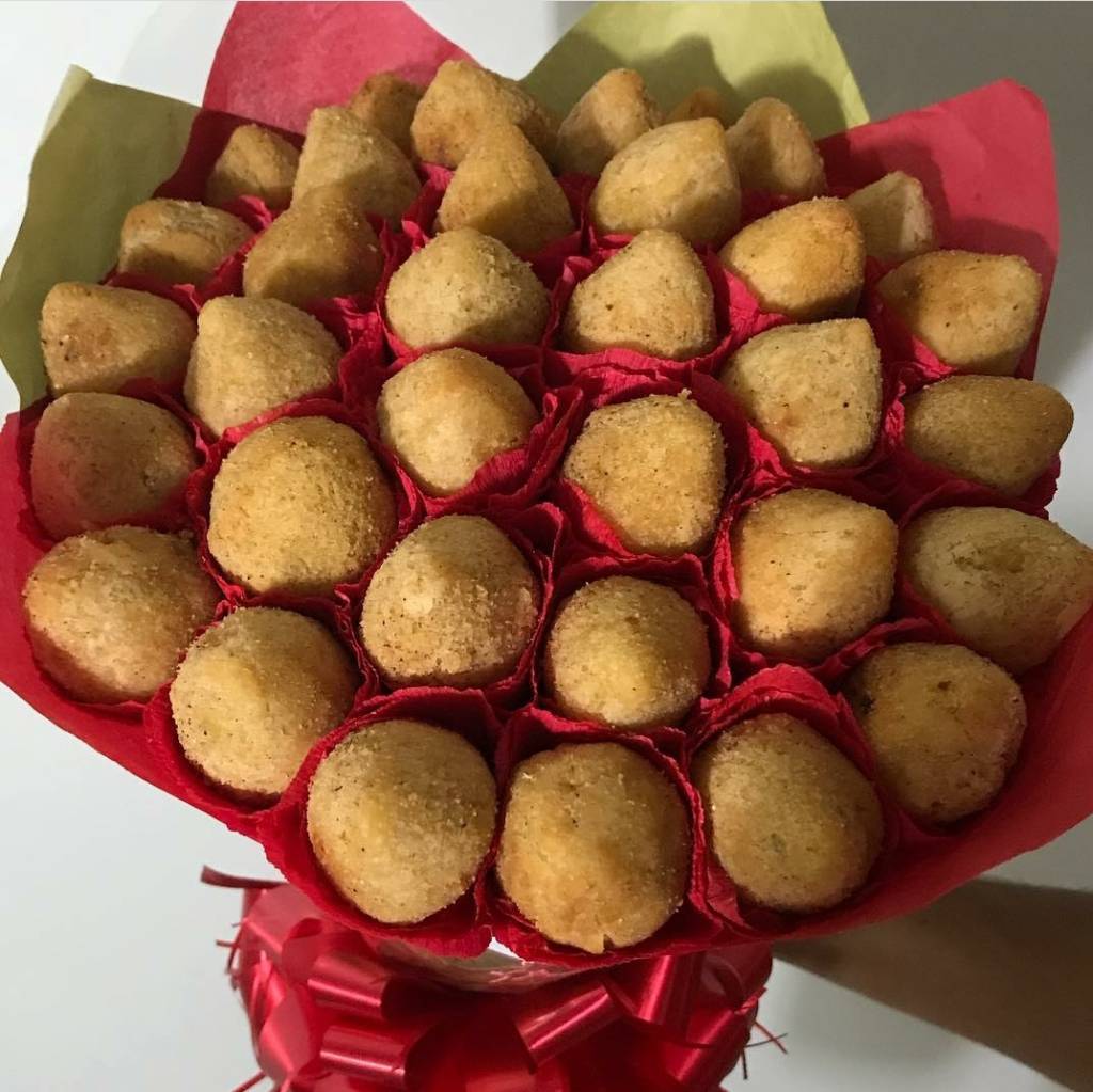 Bar na Tijuca lança buquê de coxinhas para o Dia dos Namorados