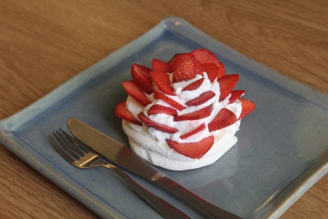 Paineira Café – Pavlova (1)