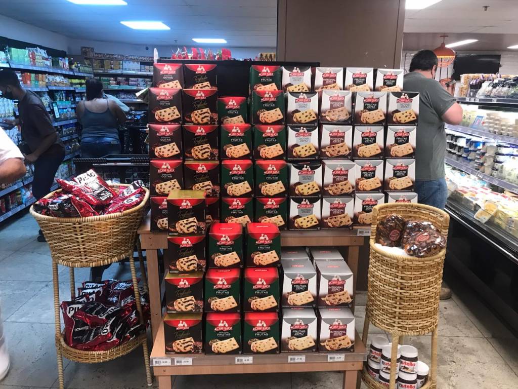 Pode acreditar: lojas e mercados do Rio já começaram a vender panetones