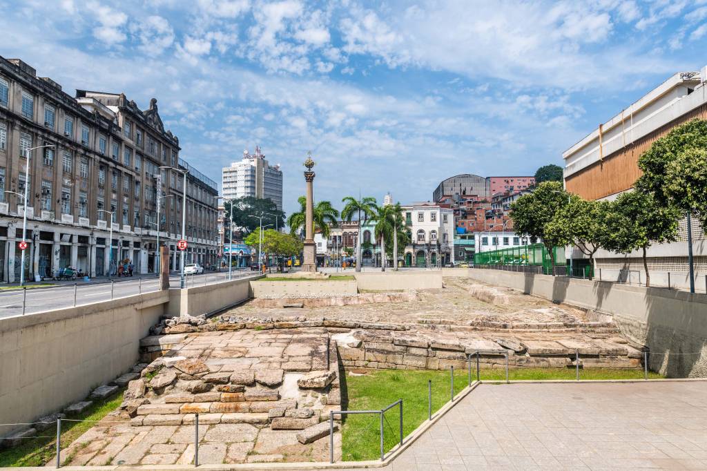 Herança africana: um roteiro por espaços de memória e resistência no Rio
