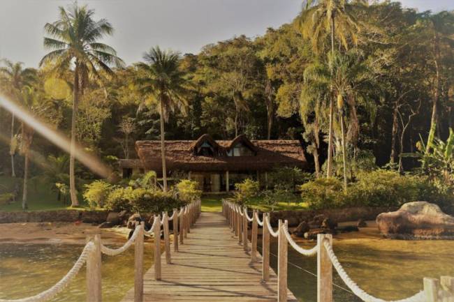 airbnb ilha grande: paraíso com praia particular no Saco do Céu