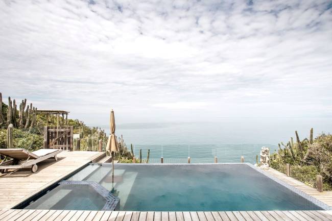 casa para alugar em arraial 6 Uma outra da casa, agora mostrando a piscina. Sou apaixonada por esse lugar