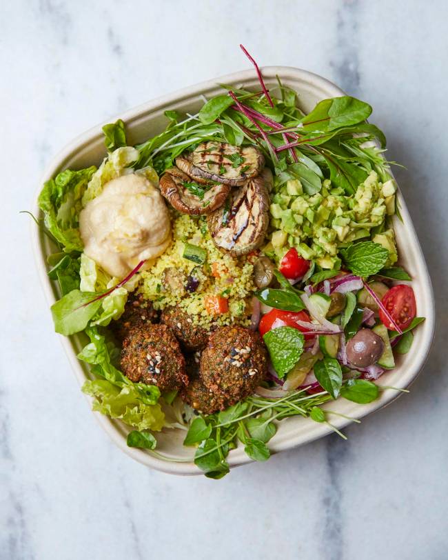 Ráscal_Bowl Vegano_Crédito Angelo Dal Bó bowl vegano com faláfel e guacamole