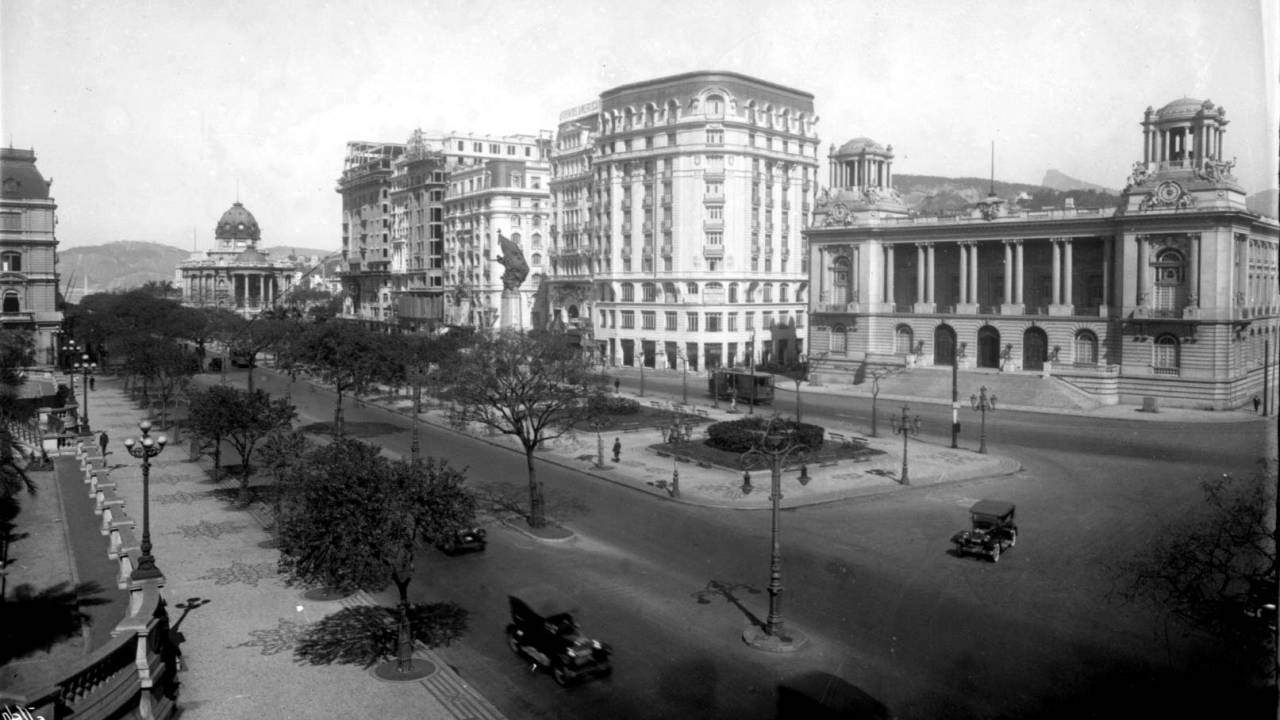 Foto antiga da praça Floriano Peixoto
