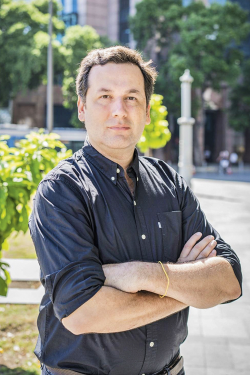 O secret&aacute;rio Washington Fajardo: mais edif&iacute;cios residenciais no Centro