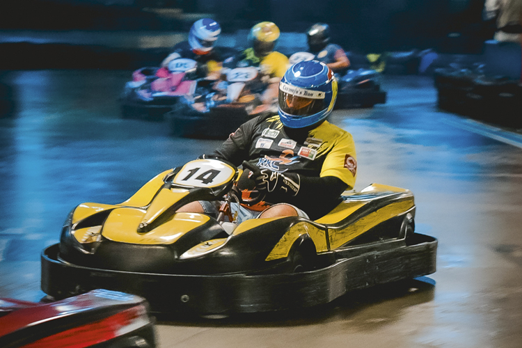 Velocidade máxima: três atividades para quem quer ser piloto por um dia