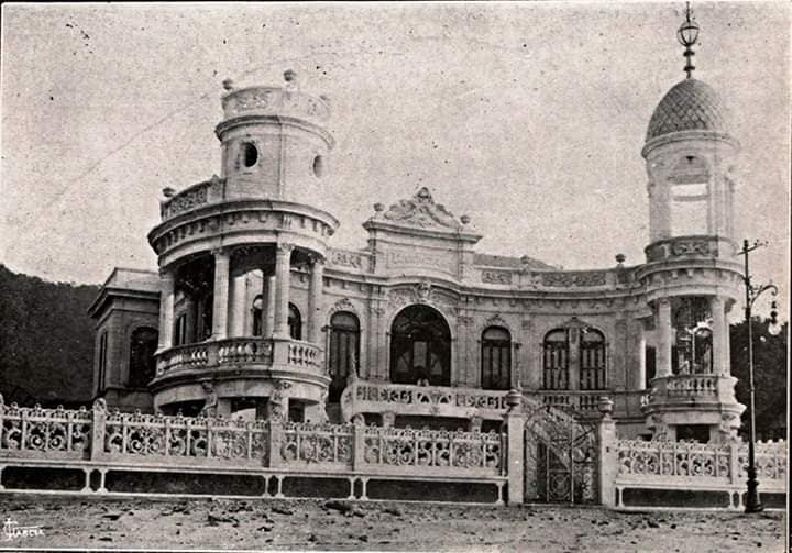 PalaceteCiceotama O Palacete Ciceotama, construído em 1912, serviu de residência para o Dr. Cícero Penna, que doou o imóvel em testamento à Prefeitura