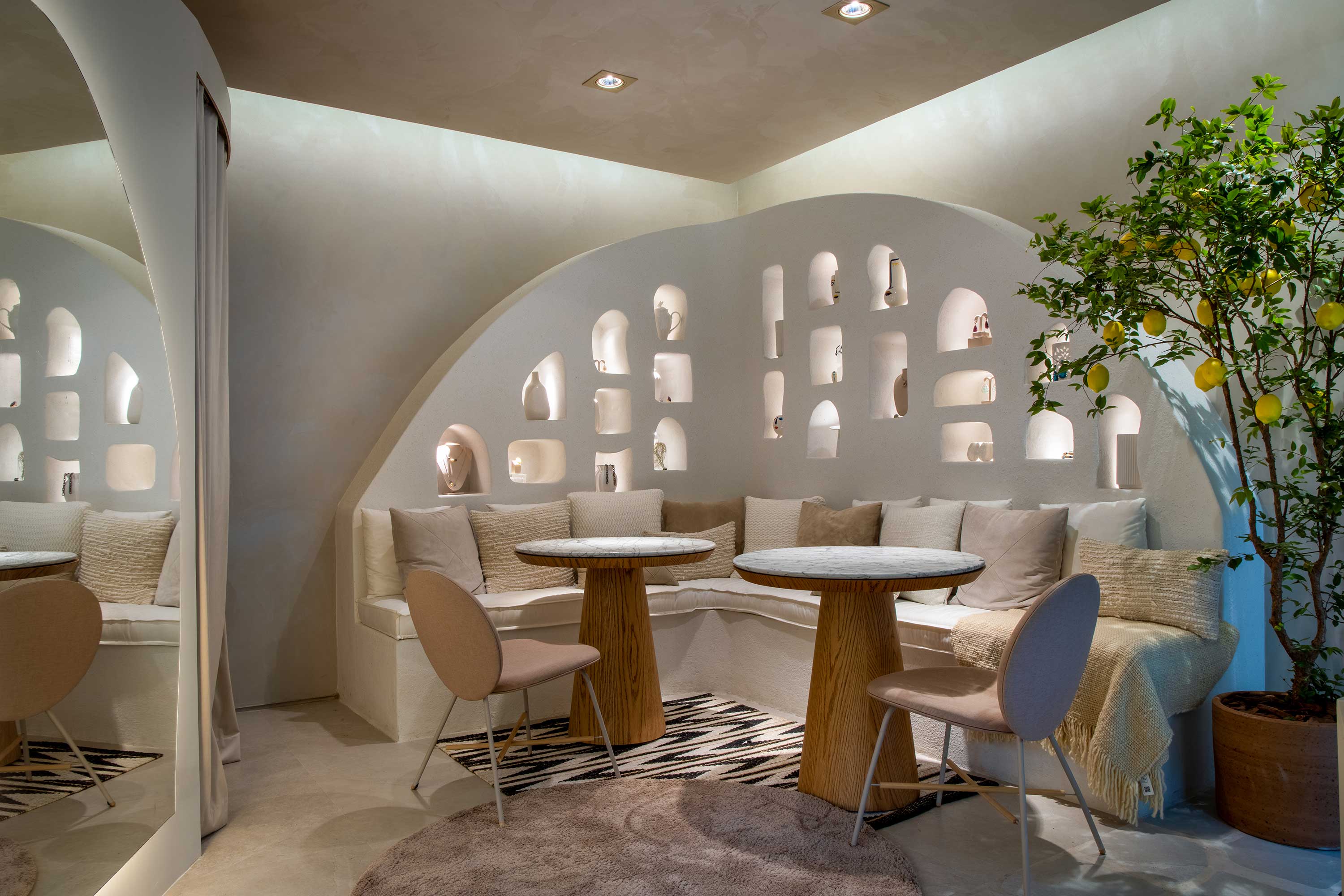 Joalheria - Murad Mohamad e J&eacute;ssica Sarri&agrave;. Projeto da CASACOR Rio 2021.