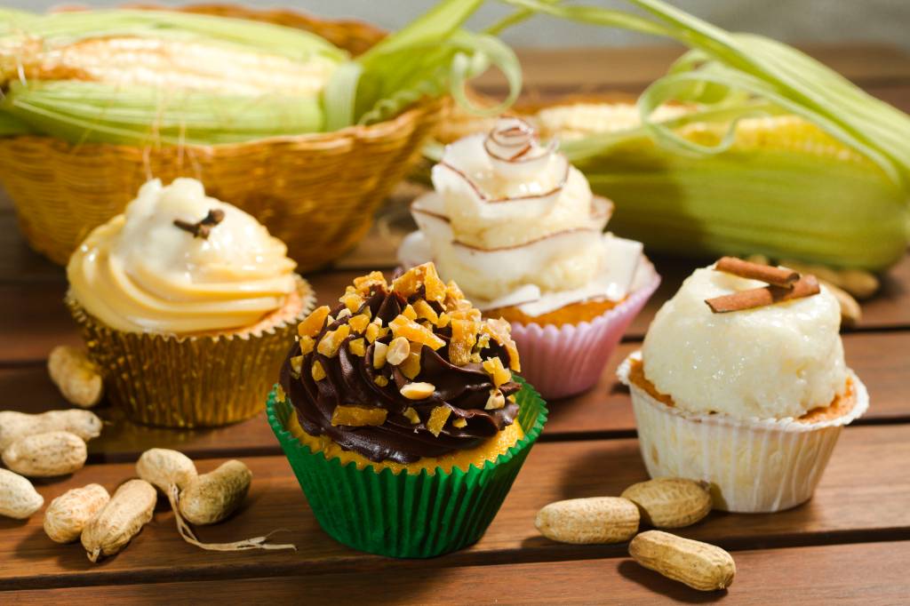Sabor junino: aprenda o cupcake de abóbora com coco da MP Tortas Boutique