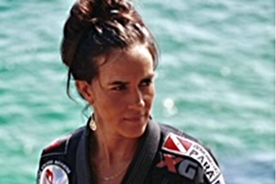 Ex-campeã mundial de jiu-jiutsu Erica Paes