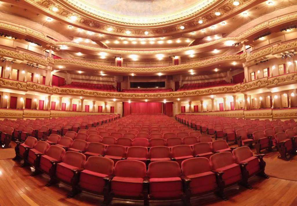 Theatro Municipal do Rio inicia temporada artística de 2022 com Mozart