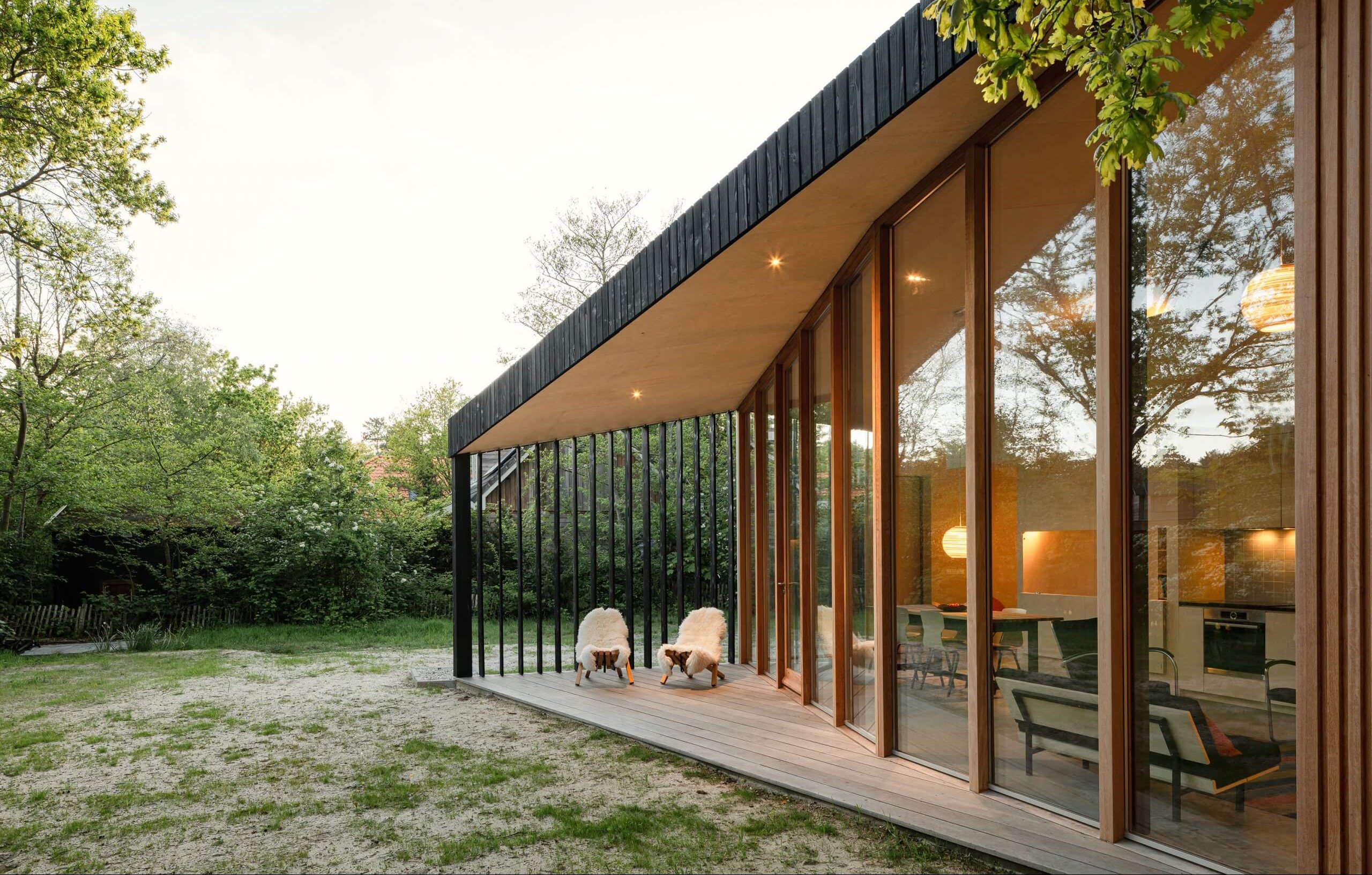 A Holiday Home &eacute; uma cabana flex&iacute;vel que se adapta ao longo do dia