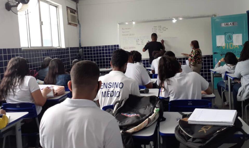 Alunos do Ensino Médio avaliam prejuízo no aprendizado às vésperas do Enem
