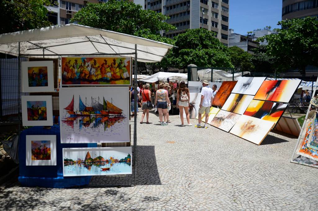 10855122316_ae9cd1dd9c_k (1) Fto mostra feira com obras de arte