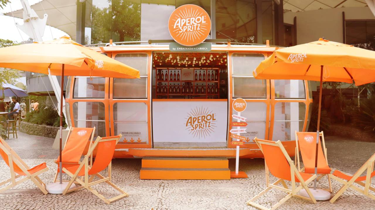 Aperol Spritz Sunset Bar: happy hour com vista