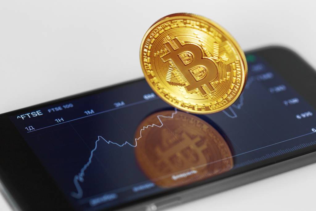 Mercado digital: Rio estuda criar criptomoeda própria