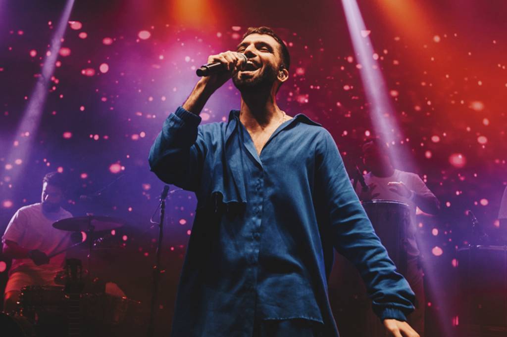 Silva, Diogo Nogueira e Monobloco fazem shows com gostinho de Carnaval