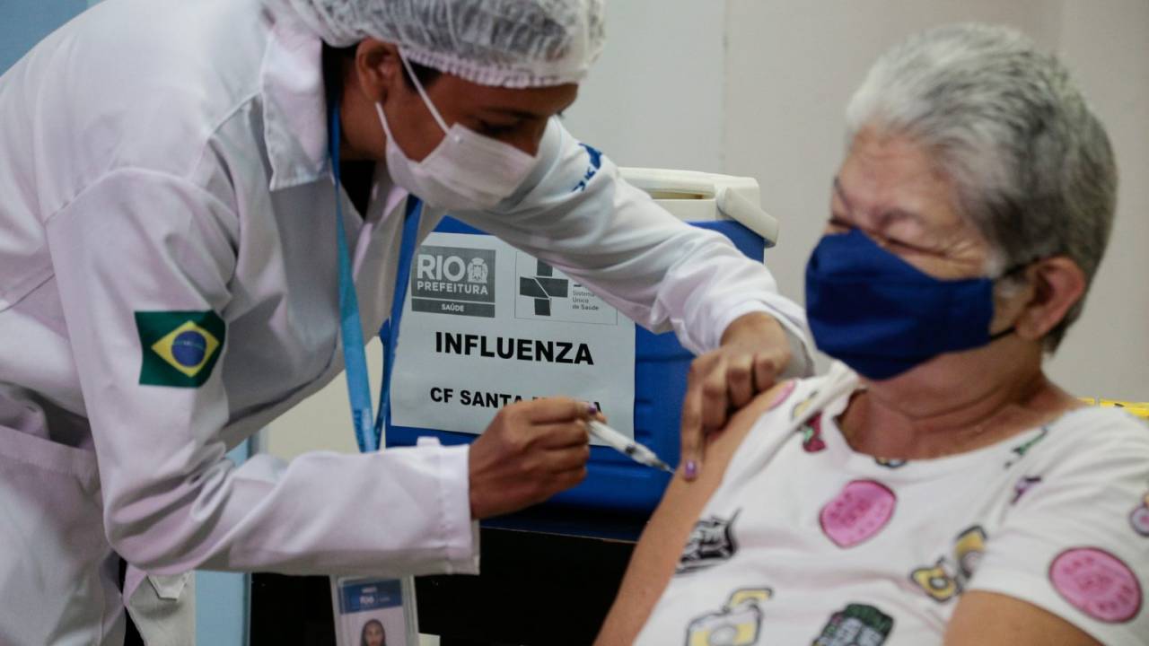 Comeca nova etapa de vacinacao contra a gripe