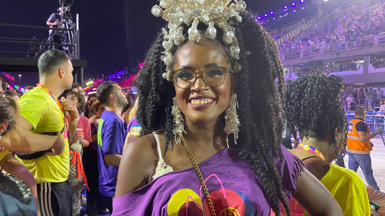 Djamila Ribeiro: "As escolas chegam a públicos aos quais a gente muitas vezes não chega"