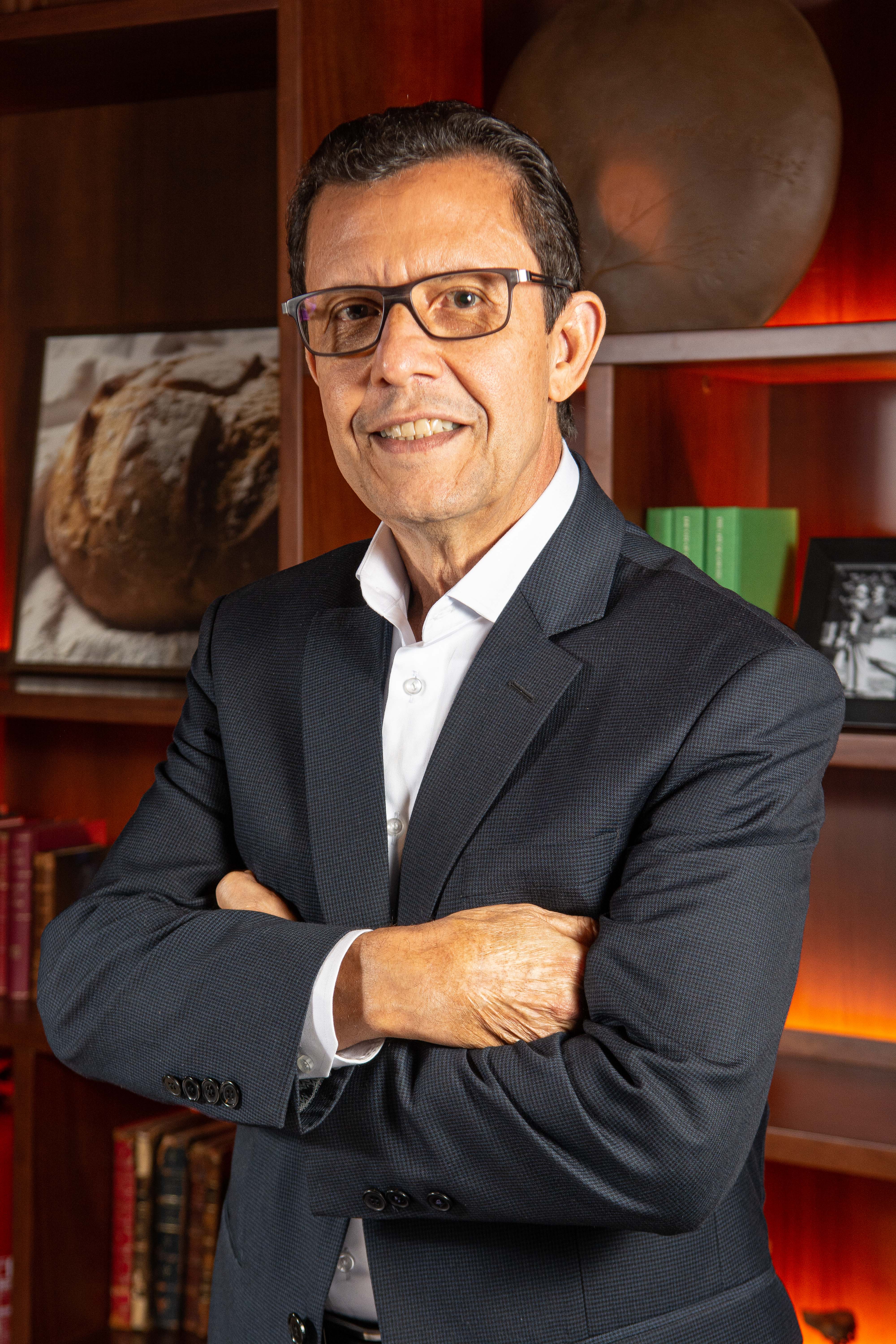 Alves: com 44 anos na gastronomia, sendo 27 no Grupo Fasano, o ex-maitre de Gero &eacute; s&oacute;cio e criador do Casa Tua