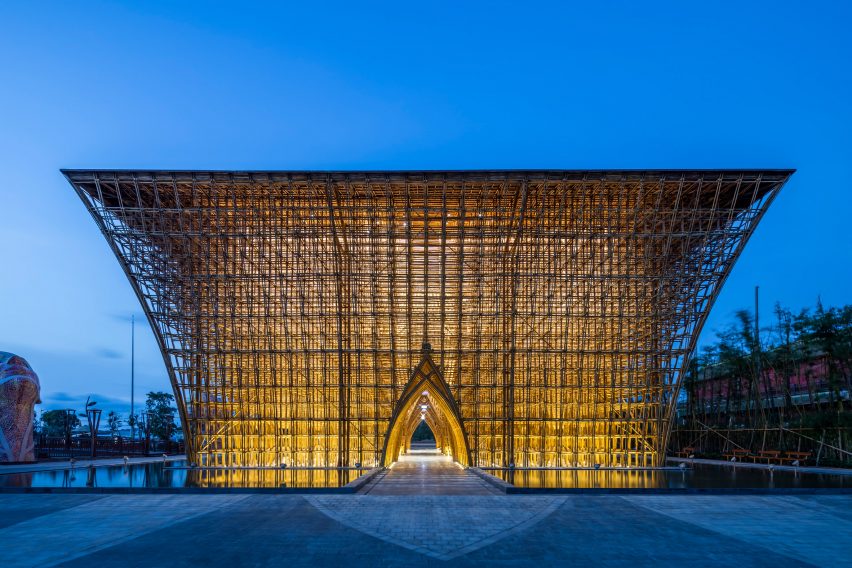 vo-trong-nghia-architects-bamboo-welcome-centre-grand-world-phu-quoc-vietnam-architecture_dezeen_2364_col_1-852×568-1 Edifício sustentável feito de bambu no vietnã