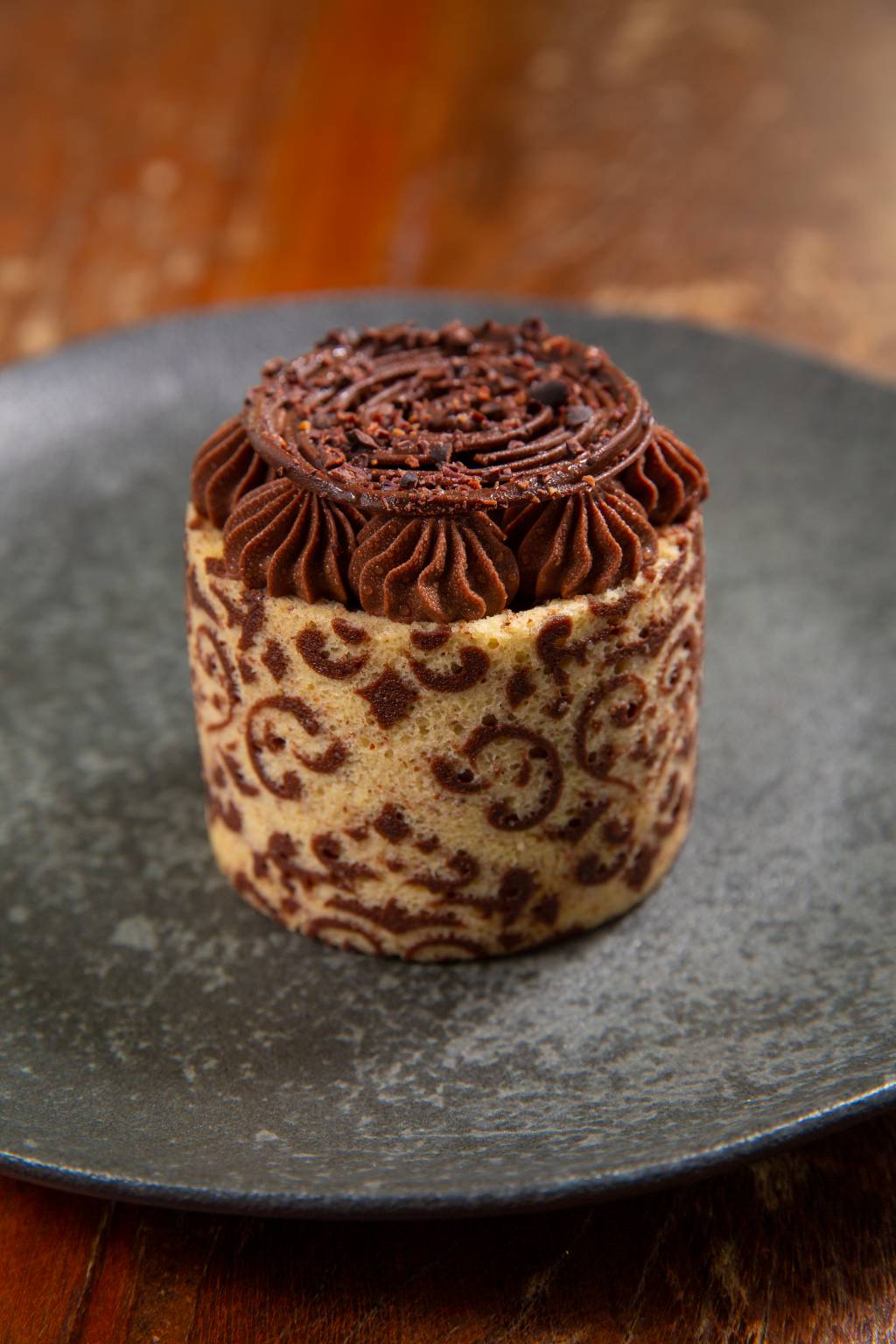 A Cozinha da Camilla 1 Camilla: a confeiteira preparou linda sobremesa de chocolate que estará em diversos locais