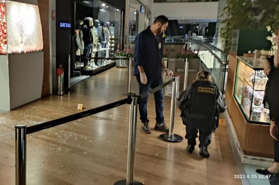 O que já se sabe sobre o plano de assalto a uma joalheira do Village Mall