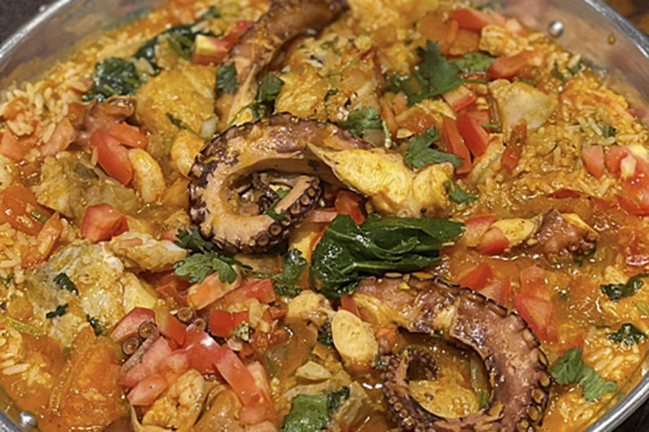 Velho Adonis: o polvo foi escolhido para um suculento arroz comemorativo dos 70 anos Velho Adonis: o polvo foi escolhido para um suculento arroz comemorativo dos 70 anos