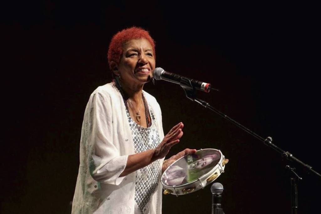 Projeto leva bate-papos com música a 5 reais à Casa de Cultura Laura Alvim