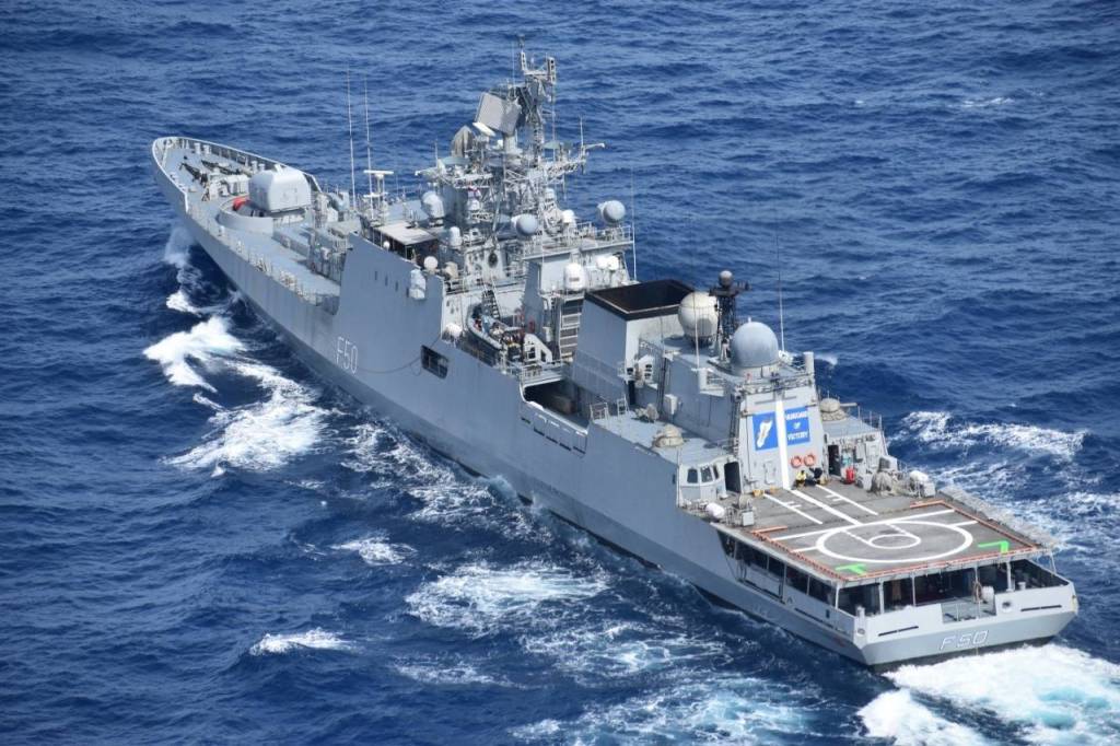 É de graça: fragata indiana aporta no Rio e pode ser visitada pelo público