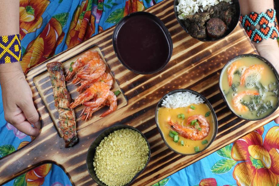 Pescados na Brasa: degustação do Norte tem a trilha sonora ao vivo do carimbó Pescados na Brasa: degustação do Norte tem a trilha sonora ao vivo do carimbó