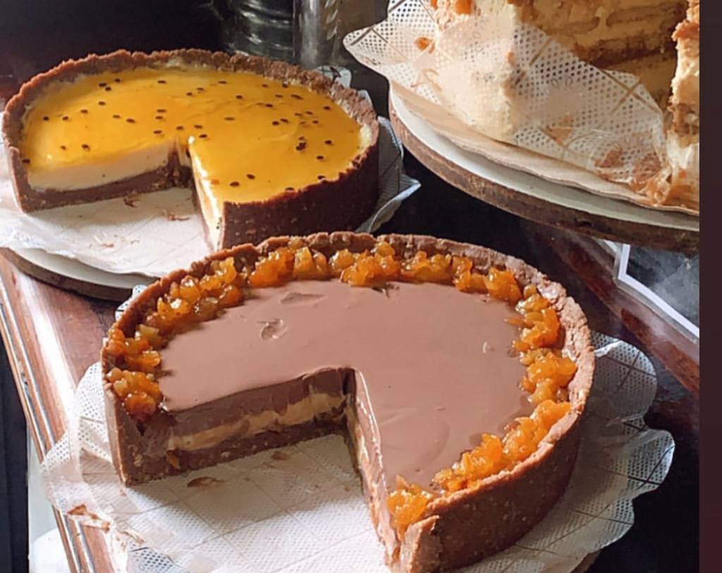 Vai uma torta de beijinho? A doceria na Cinelândia que tem filas diárias