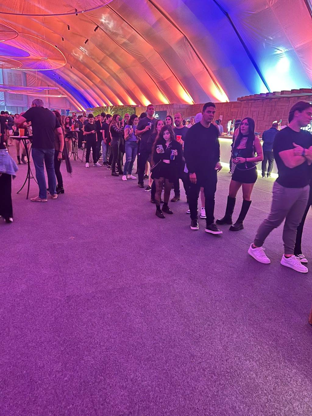 VIP que nada: só sendo muito especial para fugir de filas no Rock in Rio