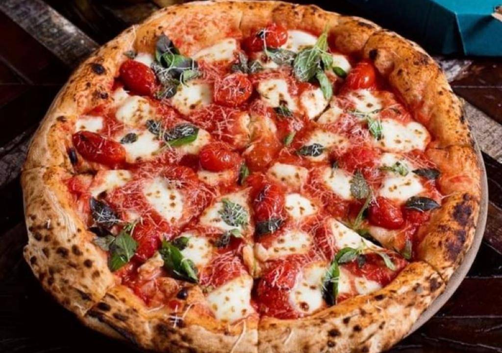 Ella: pizza ao estilo napolitano e com massa de fermentação natural é o hit gastronômico do festival