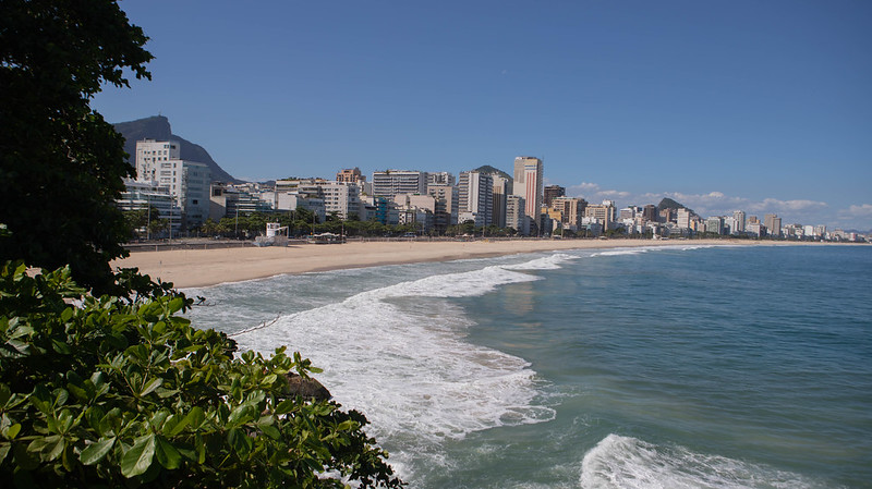 As Helenas pagam mais caro: Leblon tem o condomínio mais alto da cidade