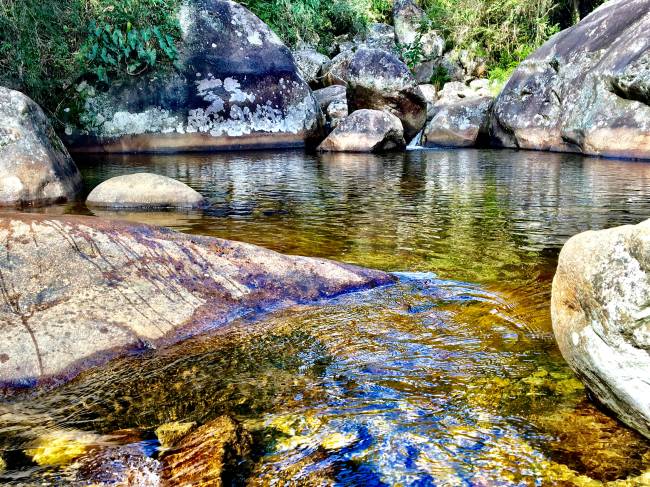 Um dos vários poços na sede Correas do Parque Nacional da Serra dos Órgãos