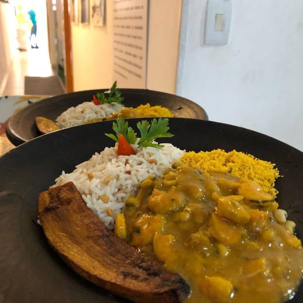 Casa Omolokum: gastronomia de matriz africana Casa Omolokum: gastronomia de matriz africana