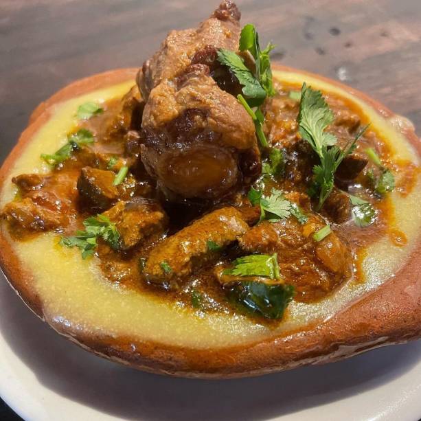 Velho Adonis: angu à baiana Velho Adonis: angu à baiana